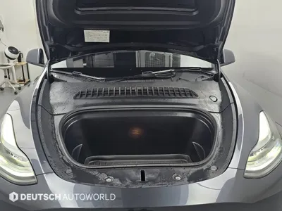 Tesla Model Y 2025, 21328 км, за 25069.99 USD - фото 6