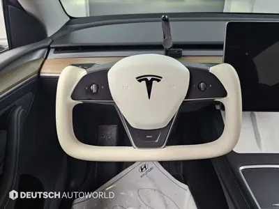 Tesla Model Y 2025, 21328 км, за 25069.99 USD - фото 13