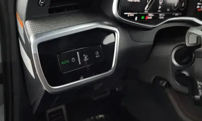 Audi RS6 2022, 7663 км, за 94327.43 USD - фото 27