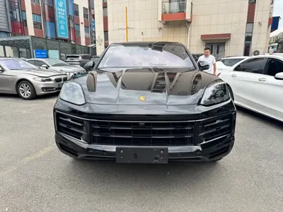 Porsche Cayenne 2023, 15000 км, за 88895.54 USD