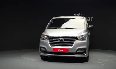 Hyundai Starex 2019, 111140 км, за 9189.97 USD