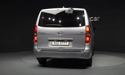 Hyundai Starex 2019, 111140 км, за 9189.97 USD