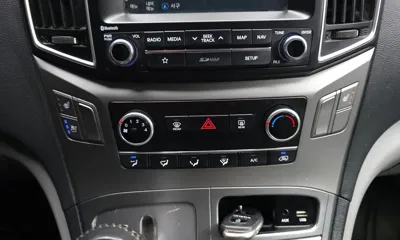 Hyundai Starex 2019, 111140 км, за 9189.97 USD - фото 16