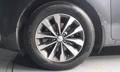 Kia Canival 2017, 113264 км, за 6236.05 USD
