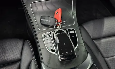 Mercedes-Benz C-Class 2019, 41936 км, за 16187.64 USD - фото 15