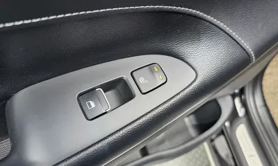 Hyundai Grandeur 2017, 153563 км, за 9130.32 USD - фото 18