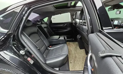 Hyundai Grandeur 2017, 153563 км, за 9130.32 USD - фото 19