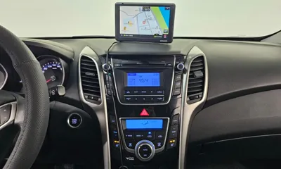Hyundai i30 2012, 39977 км, за 4494.98 USD - фото 14