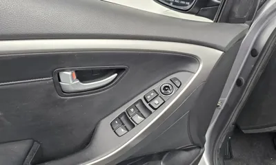 Hyundai i30 2012, 39977 км, за 4494.98 USD - фото 17