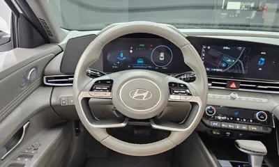 Hyundai Avante 2026, 11726 км, за 16121.69 USD - фото 12