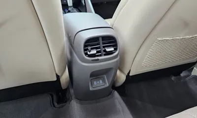 Hyundai Avante 2026, 11726 км, за 16121.69 USD - фото 29