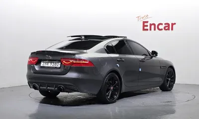 Jaguar XE 2017, 173444 км, за 3900.5 USD