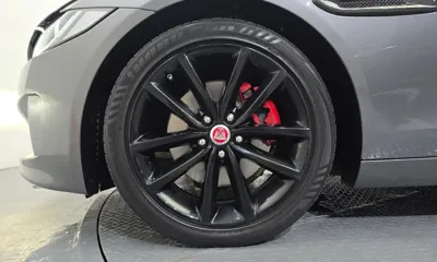 Jaguar XE 2017, 173444 км, за 3900.5 USD