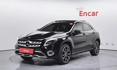 Mercedes-Benz GLA-Class · 2019 год