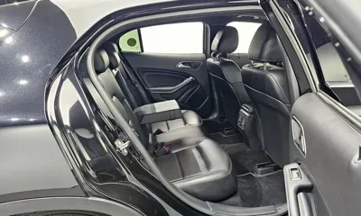 Mercedes-Benz GLA-Class 2019, 93346 км, за 10510.32 USD - фото 11