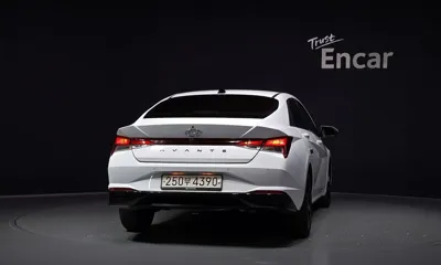 Hyundai Avante 2023, 118991 км, за 9181.48 USD