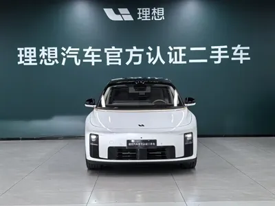 Li Auto 理想i8 2025, 5500 км, за 45425.33 USD
