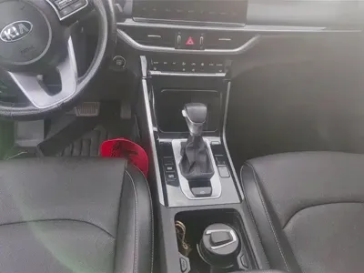 Kia K3 2020, 80800 км, за 5885.7 USD - фото 16