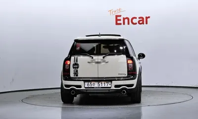 MINI Clubman 2010, 97749 км, за 3744.09 USD
