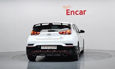 Hyundai Veloster 2022, 54315 км, за 9692.96 USD