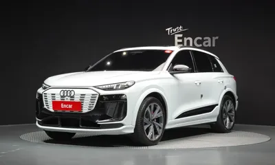 Audi SQ6 e-tron · 2025 год