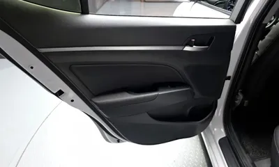 Hyundai Avante 2017, 77329 км, за 6435.67 USD - фото 25
