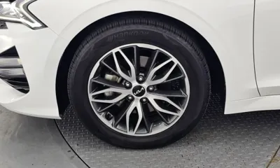 Kia K5 2023, 35307 км, за 26618.09 USD