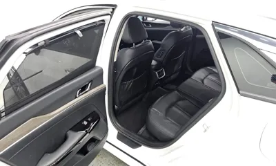 Kia K5 2023, 35307 км, за 26618.09 USD - фото 16