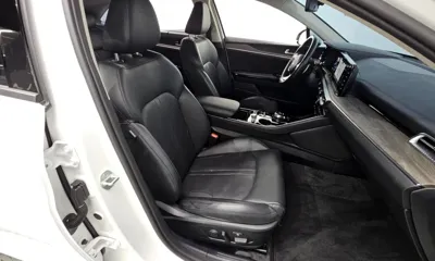 Kia K5 2023, 35307 км, за 26618.09 USD - фото 17
