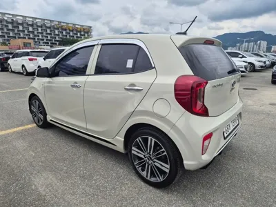 Kia Morning 2017, 30093 км, за 6045.63 USD