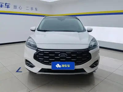 Ford Escape 2023, 24800 км, за 11562.05 USD