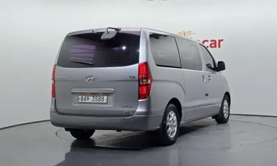 Hyundai Starex 2012, 117173 км, за 4846.96 USD