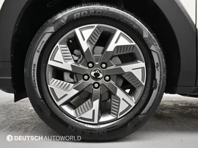 KG_Mobility_Ssangyong Torres 2024, 26691 км, за 19509.51 USD
