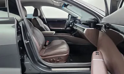 Hyundai Grandeur 2023, 36845 км, за 18379.94 USD - фото 26