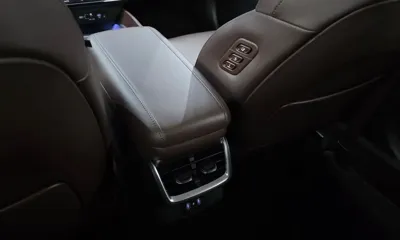 Hyundai Grandeur 2023, 36845 км, за 18379.94 USD - фото 31