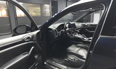 Porsche Cayenne 2016, 252559 км, за 14375.74 USD - фото 12