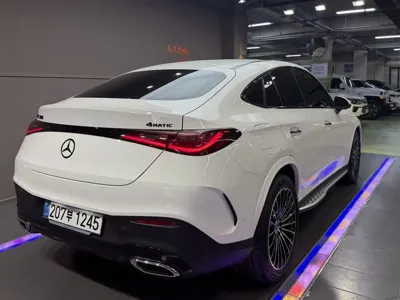 Mercedes-Benz GLC-Class 2025, 8866 км, за 49488.81 USD