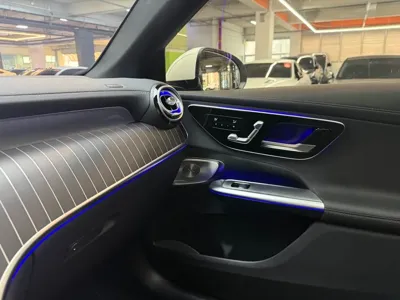 Mercedes-Benz GLC-Class 2025, 8866 км, за 49488.81 USD - фото 18