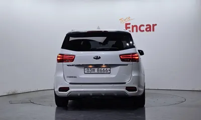 Kia Canival 2019, 159015 км, за 66096.03 USD