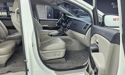Kia Canival 2019, 159015 км, за 66096.03 USD - фото 11