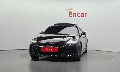 Kia Stinger 2018, 124222 км, за 8467.9 USD