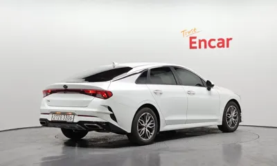 Kia K5 2021, 96509 км, за 10198.67 USD