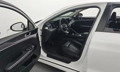 Kia K5 2021, 96509 км, за 10198.67 USD - фото 10