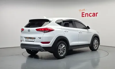Hyundai Tucson 2016, 63090 км, за 8775.92 USD - фото 2