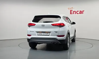Hyundai Tucson 2016, 63090 км, за 8775.92 USD - фото 4