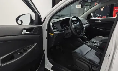 Hyundai Tucson 2016, 63090 км, за 8775.92 USD - фото 10