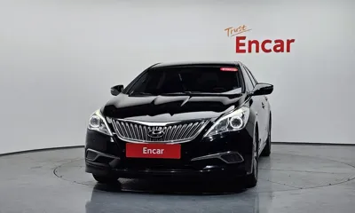 Hyundai Grandeur 2015, 196753 км, за 4553.74 USD