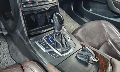 Hyundai Grandeur 2015, 196753 км, за 4553.74 USD - фото 9