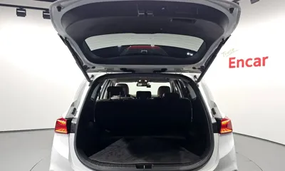 Hyundai Santafe 2020, 53451 км, за 15237.34 USD - фото 20