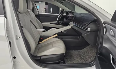 Hyundai Avante 2021, 77588 км, за 11225.63 USD - фото 11